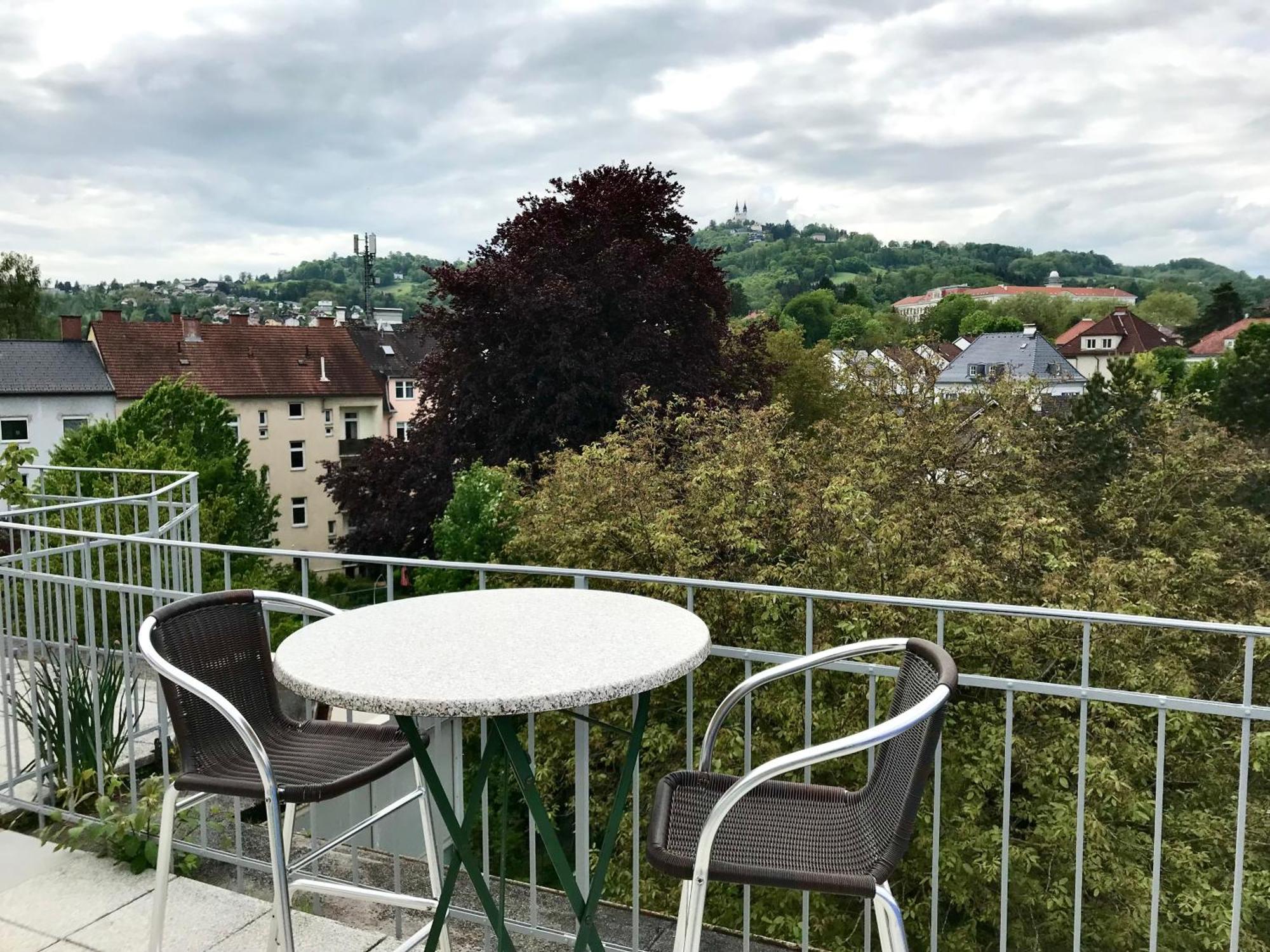 Stadtoase Mit Traumhaftem Ausblick Линц Экстерьер фото